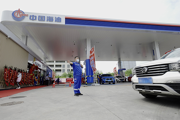天津滨海高新区海洋科技园华山道中国海油加油站正式投入运营